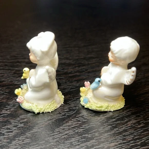 Napcoware Praying Angel Miniature Figurines Boy Girl w/ Spaghetti & Birds Napco - Picture 4 of 8